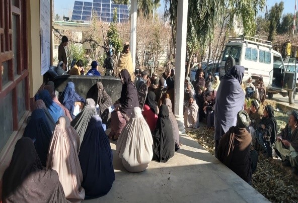 به تعداد 600 فامیل درقندهارازمساعدت نقدی مستفید گردید