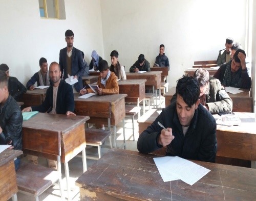 امتحان سویه تعلیمی عودت کنندگان وردمرزشد ه گان در کاپیسا برگزارشد